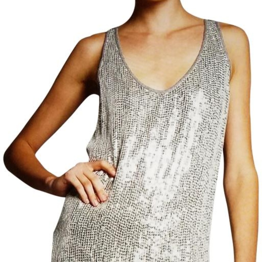 DvF DESTA SILVER SEQUIN TUNIC - size 10